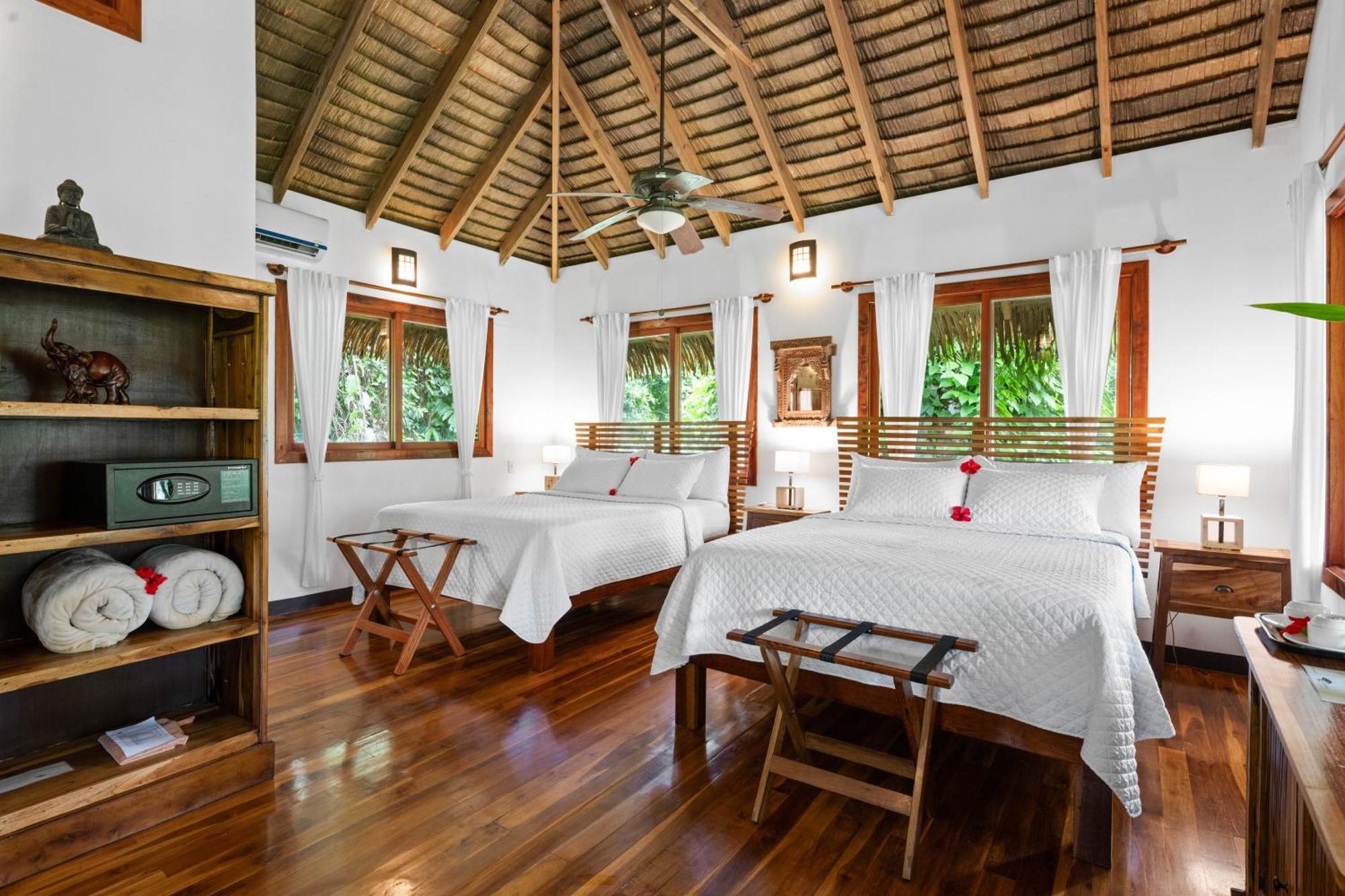 Copa De Arbol Beach & Rainforest Resort Драке Номер фото